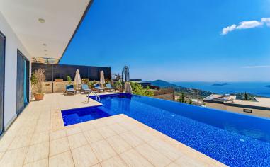 Villa June