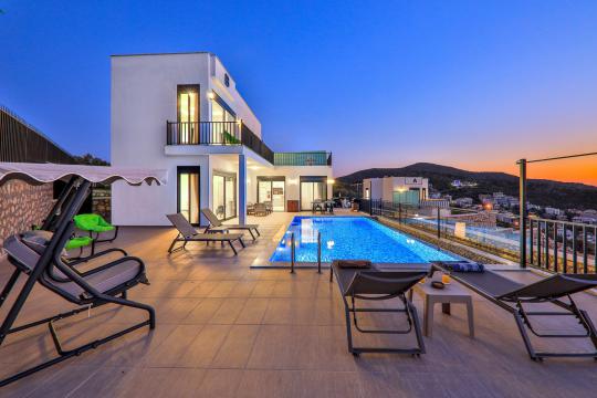 Villa Nazlı B