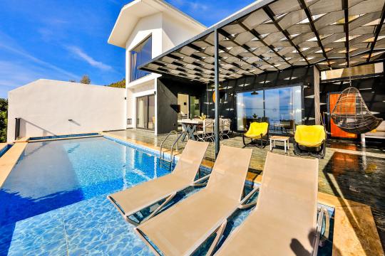 Villa Mulberry Collection 5