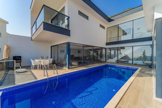 VİLLA ZÜMRÜT KÖRDERE